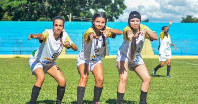 Lavrinhas celebra talento feminino no esporte com pódio na 1ª Copa SEESP de Futebol em Cruzeiro