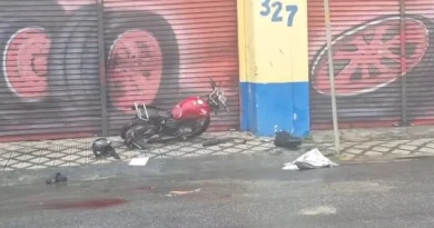 Tragédia na madrugada: jovem de 25 anos morre após perder controle de moto em avenida de Lorena