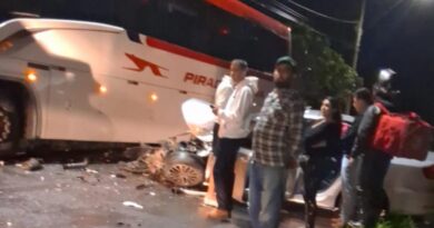 GRAVE ACIDENTE ENTRE CARRO E ÔNIBUS DEIXA VÍTIMA PRESA NAS FERRAGENS E MOBILIZA FORÇA-TAREFA DE RESGATE EM GUARATINGUETÁ