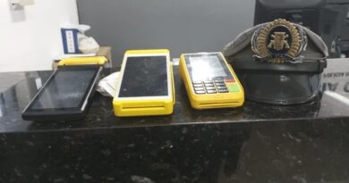 GOLPISTAS DAS PRAIAS SÃO CAPTURADOS NA RODOVIA: DUPLA QUE ENGANAVA TURISTAS COM MAQUININHAS ACABA ATRÁS DAS GRADES EM UBATUBA