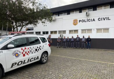 POLÍCIA CIVIL DETALHA PRISÃO DOS PAIS APÓS MORTE SUSPEITA DE RECÉM NASCIDO EM CRUZEIRO; CASO É TRATADO COMO HOMICÍDIO CONTRA MENOR