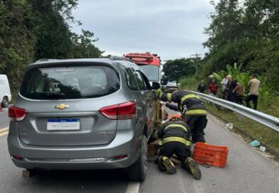 IDOSO DE BICICLETA MORRE ATROPELADO NA RIO SANTOS EM UBATUBA APÓS MOTORISTA ALEGAR MAL SÚBITO