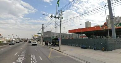 MORTE NO PONTO DE ÔNIBUS: HOMEM CAI AO TENTAR EMBARCAR E MORRE NA ZONA OESTE DE SÃO JOSÉ DOS CAMPOS