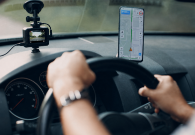 CORRIDA GRAVADA COLOCA CASO EM NOVO RUMO: MOTORISTA DE APP CONTESTA ACUSAÇÃO APÓS ADOLESCENTE PULAR DE CARRO EM JACAREÍ