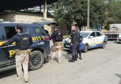 HOMEM INVADE PÁTIO QUE PRESTA SERVIÇO À PRF RETIRA CAMINHÃO APREENDIDO COM CHAVE RESERVA E É DETIDO DENTRO DA CSN EM VOLTA REDONDA