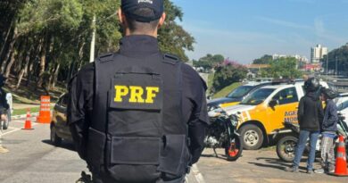 BLITZ DA LEI SECA NA DUTRA ABORDA MAIS DE 60 VEÍCULOS E REFORÇA ALERTA CONTRA ÁLCOOL AO VOLANTE EM SÃO JOSÉ
