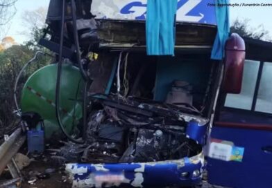 TESTEMUNHAS RELATAM EXPLOSÃO E DESESPERO APÓS ACIDENTE COM ÔNIBUS QUE SEGUIA PARA APARECIDA