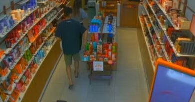 EX-PM DA BAHIA É PRESO APÓS FURTAR PERFUME E SER RECONHECIDO PELAS PRÓPRIAS ROUPAS EM POUSO ALEGRE