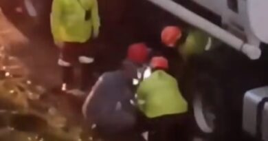 TRAGÉDIA NA DUTRA: MOTOCICLISTA MORRE EM COLISÃO COM CARRETA E ACIDENTE GERA 8 QUILÔMETROS DE CONGESTIONAMENTO
