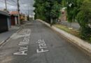 FACAS, AMEAÇAS E MORTE NO TRÊS MARIAS: HOMEM É FERIDO DURANTE BRIGA DE CASAL, CORRE PELA RUA E CAI SEM VIDA