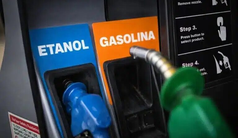 MUDANÇA NO TANQUE: GASOLINA PASSA A TER 32% DE ETANOL E NOVA MISTURA CHEGA AOS POSTOS DO VALE