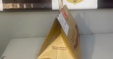 GOLPE DA TORTA: DUPLA É PRESA APÓS PEDIR COXINHAS, PUDIM E ENVIAR COMPROVANTE DE PIX AGENDADO EM SJC