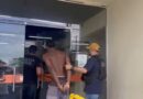 PULOU O MURO APÓS OS TIROS E TENTOU FUGIR DA POLÍCIA: SEGUNDO SUSPEITO DE HOMICÍDIO É PRESO COM 184 PINOS DE COCAÍNA EM ANGRA
