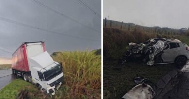 Batida frontal destrói carro e motorista de 45 anos morre na Vito Ardito