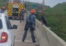 SEGUNDOS DECISIVOS: BOMBEIROS AGEM NO MOMENTO EXATO E SALVAM HOMEM EM VIADUTO DE JACAREÍ