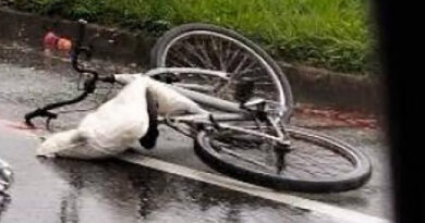 TRAGÉDIA NA RIO SANTOS: CICLISTA MORRE APÓS COLISÃO COM ÔNIBUS E ACIDENTE INTERDITA TRECHO EM UBATUBA