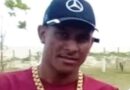 ADEUS, CAÍQUE: EXECUÇÃO EM VOLTA REDONDA TEM QUATRO HOMENS CERCANDO MOTOCICLISTA, DISPARANDO DIVERSAS VEZES E CONTINUANDO A ATIRAR APÓS VÍTIMA CAIR NO CHÃO
