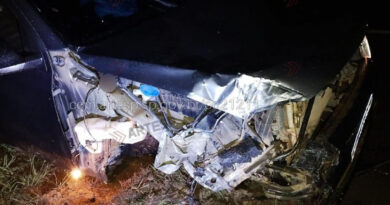 BATIDA NA TRASEIRA TERMINA EM TRAGÉDIA: DUAS PESSOAS MORREM EM FUSCA NA DOM PEDRO I
