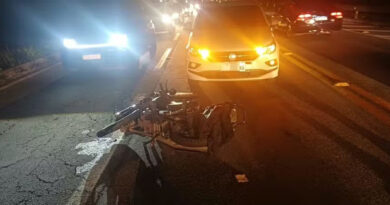 COLISÃO ENTRE MOTO, CARRO E ÔNIBUS DEIXA HOMEM E MULHER FERIDOS NA BR-393 EM VOLTA REDONDA