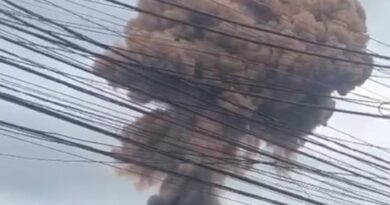 EXPLOSÃO NA CSN ASSUSTA VOLTA REDONDA: ESTRONDO FAZ JANELAS TREMEREM, ENORME NUVEM DE FUMAÇA TOMA O CÉU E POLÍCIA INVESTIGA O ACIDENTE